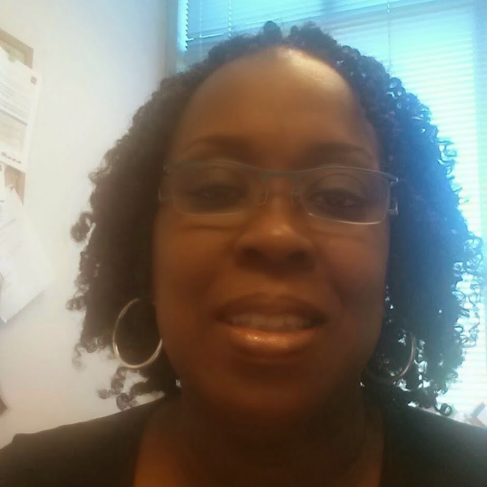 Meet your Posher, Mercedes